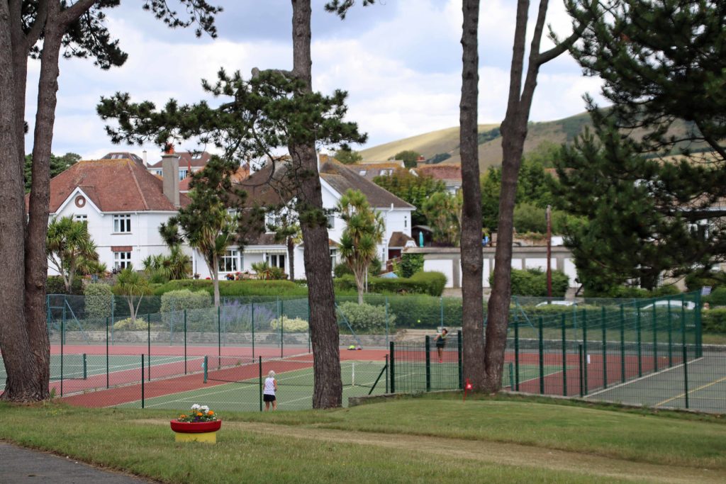 Tennis courts at Beach Gardens