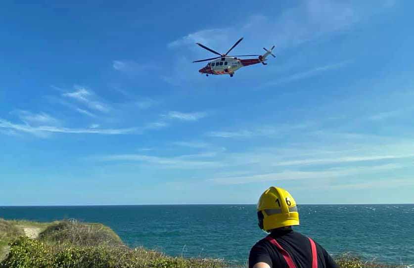 Rescue of climbers at Winspit