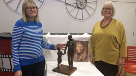 Winner and sculptor at Raffle draw for Trevor Chadwick statue