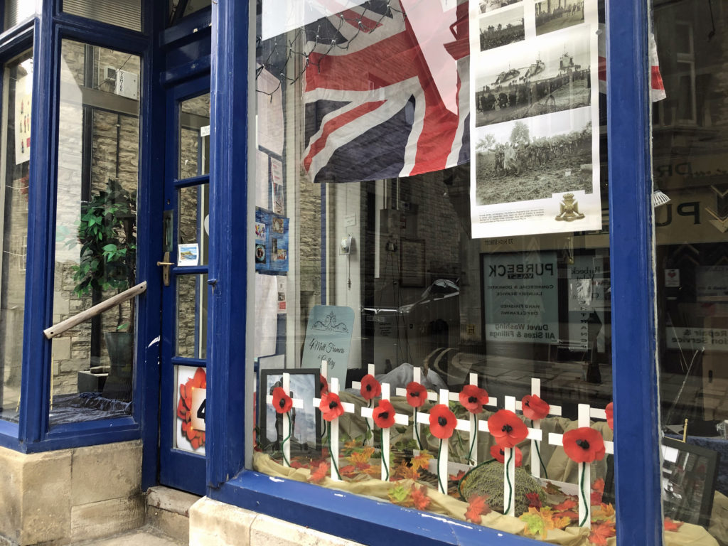 shop with poppies