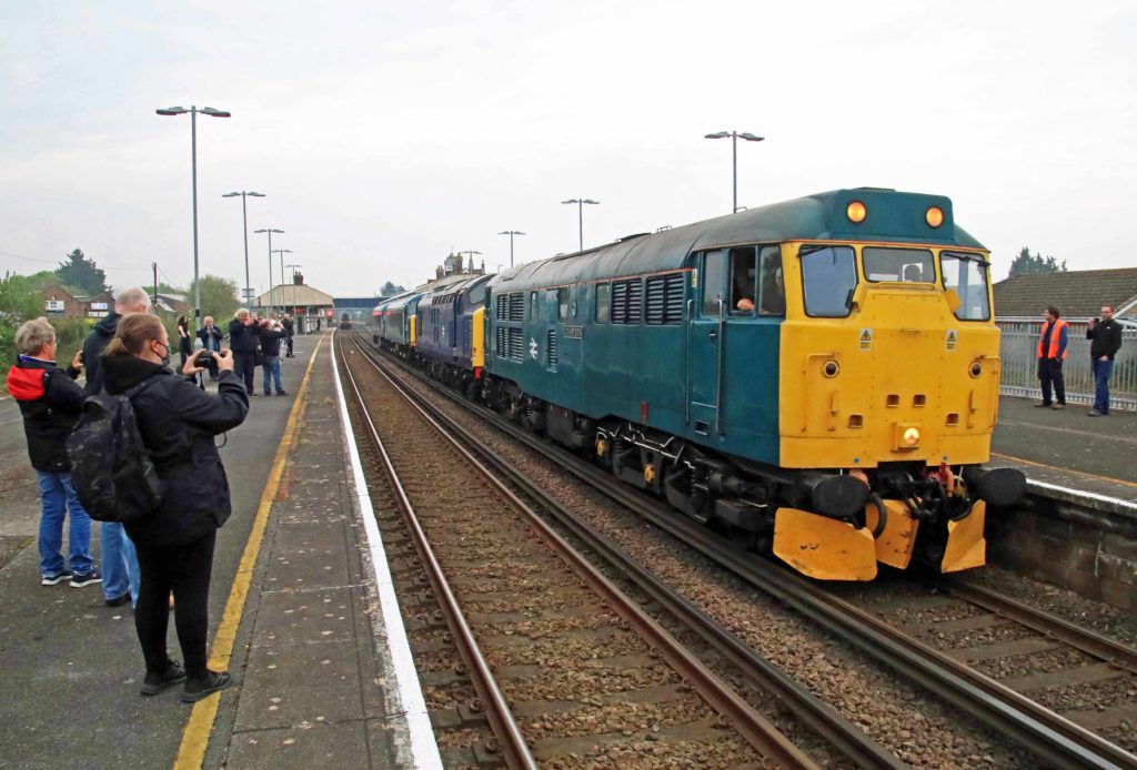 Diesel loco at Wareham