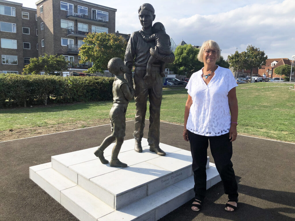 Moira Purver abnd the Unveiling of the Trevor Chadwick statue 
