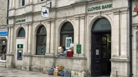 Lloyds bank on last day before closure