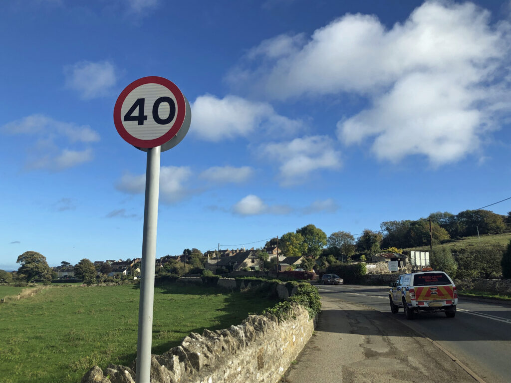 A351 road coming into Swanage 