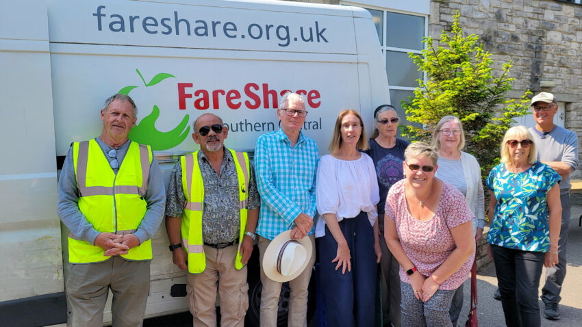 Volunteers for Food For Thought Purbeck and FareShare get to work at the town's second mobile larder