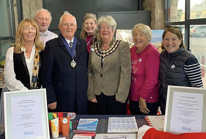 Swanage town mayor Tina Foster with Purbeck Coast volunteers